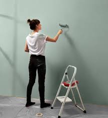 Ontdek de Magie van Verf: Creativiteit op Doek en Muur