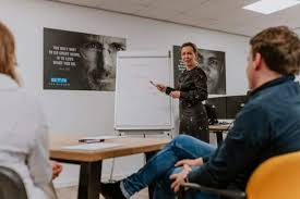 Ontwikkel Je Leiderschapsvaardigheden Met Onze Cursus Beginnend Leidinggeven